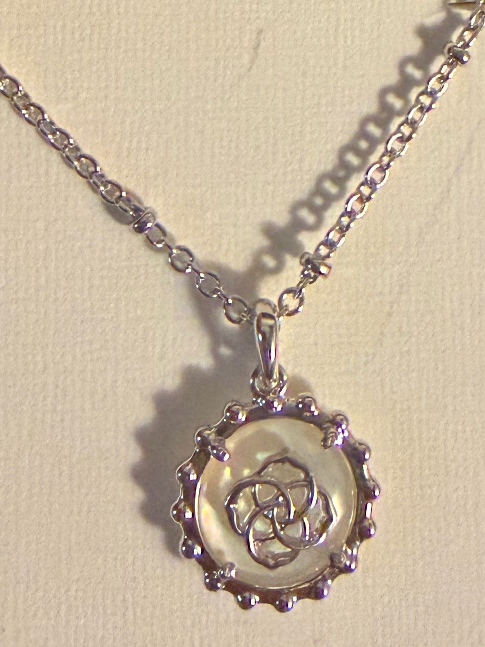 Kendra Scott Silver Mother-of-Pearl Pendant Necklace